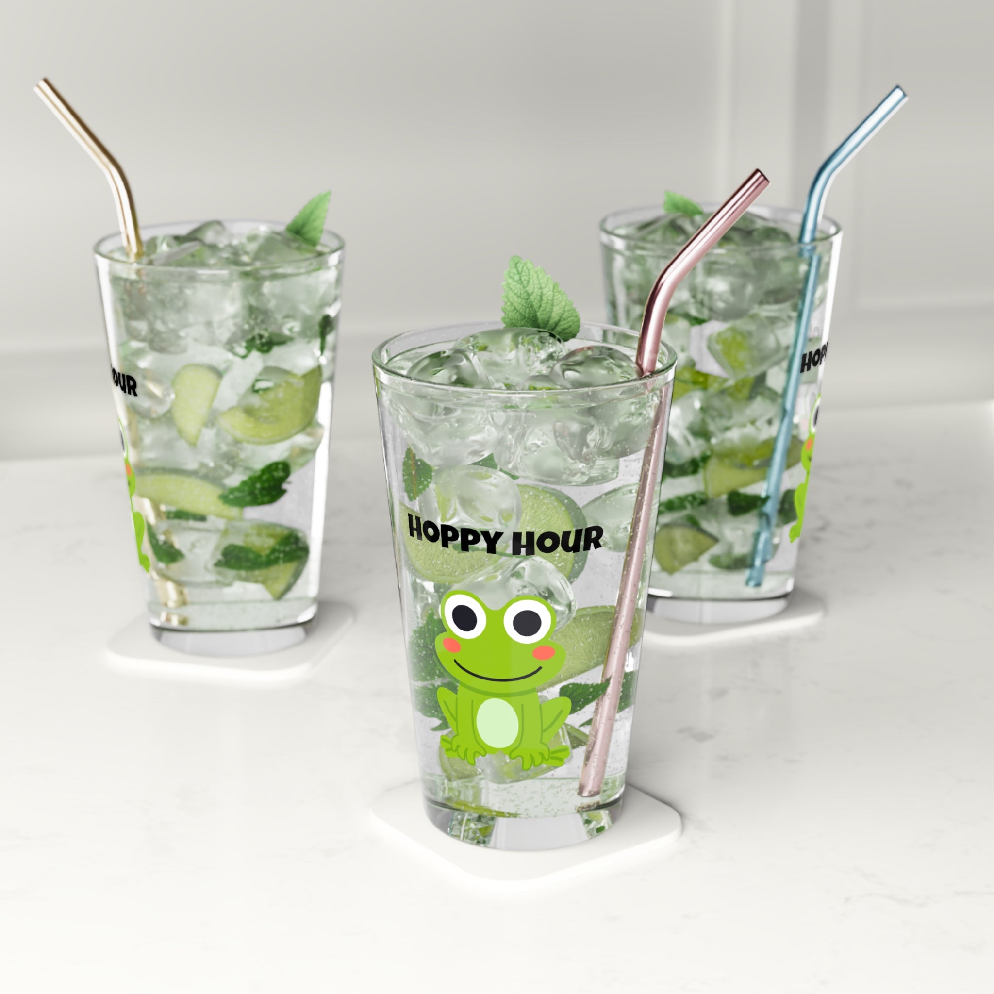 Hoppy Hour Pint Glass, Fun Frog Design Beer Glass, 16oz Drinking Glass, Perfect for Parties, Gifts for Beer Lovers, Barware, Funny Drinkware